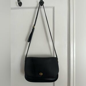 Vintage Coach City Bag Black Leather Crossbody #9790